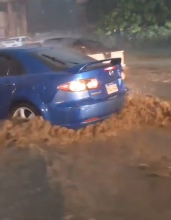 Honduras continúa siendo uno de los países más vulnerables a fenómenos climáticos. Las autoridades advirtieron que las lluvias continuarán durante las próximas horas. (Foto: Redes sociales / captura de video)