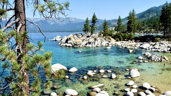 El lago Tahoe es un