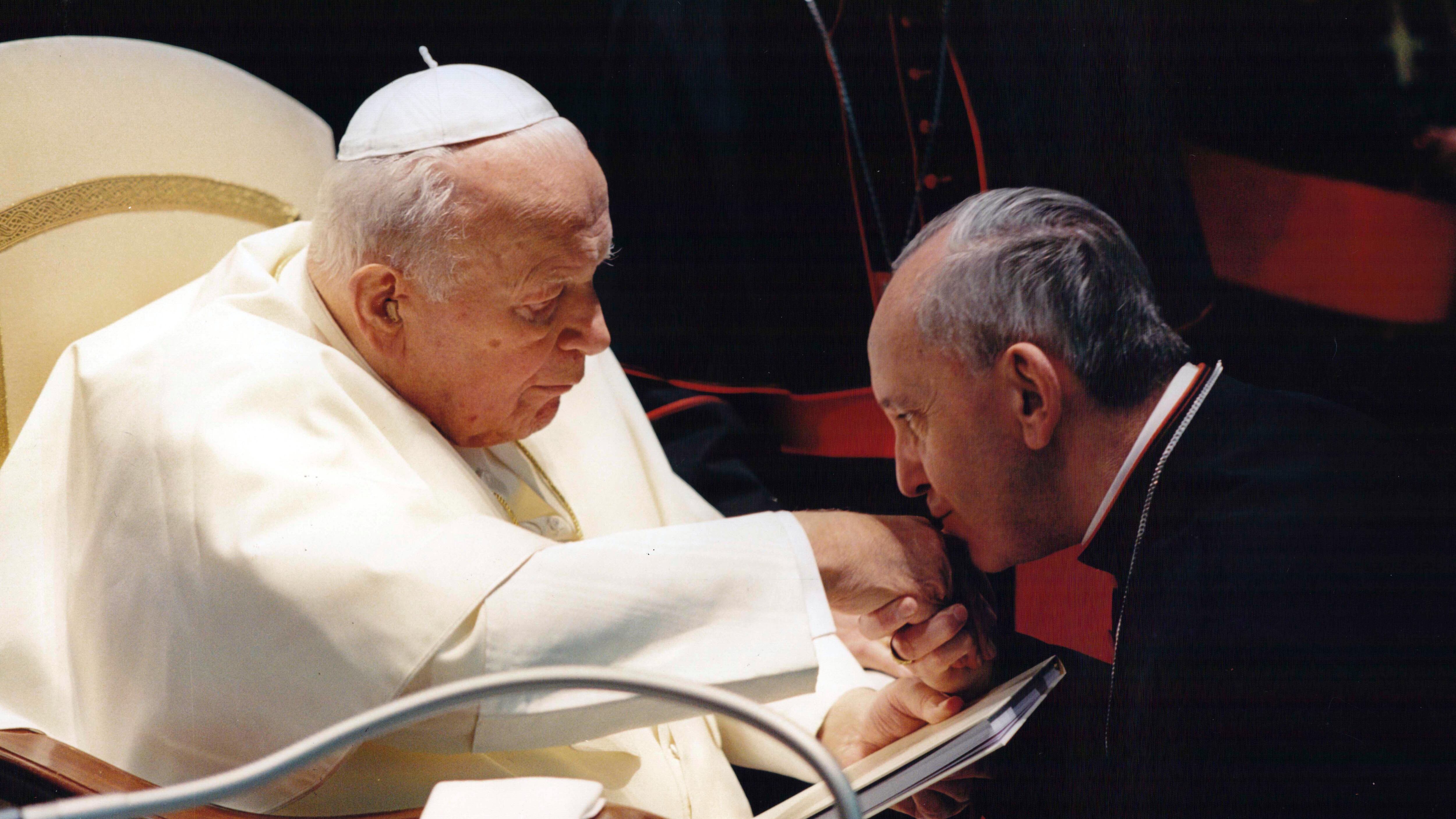 Jorge Bergoglio fue nombrado obispo por el papa Juan Pablo II en 1992, a instancias del cardenal Antonio Quarracino, arzobispo de Buenos Aires