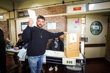 Juan Grabois votó en Vicente