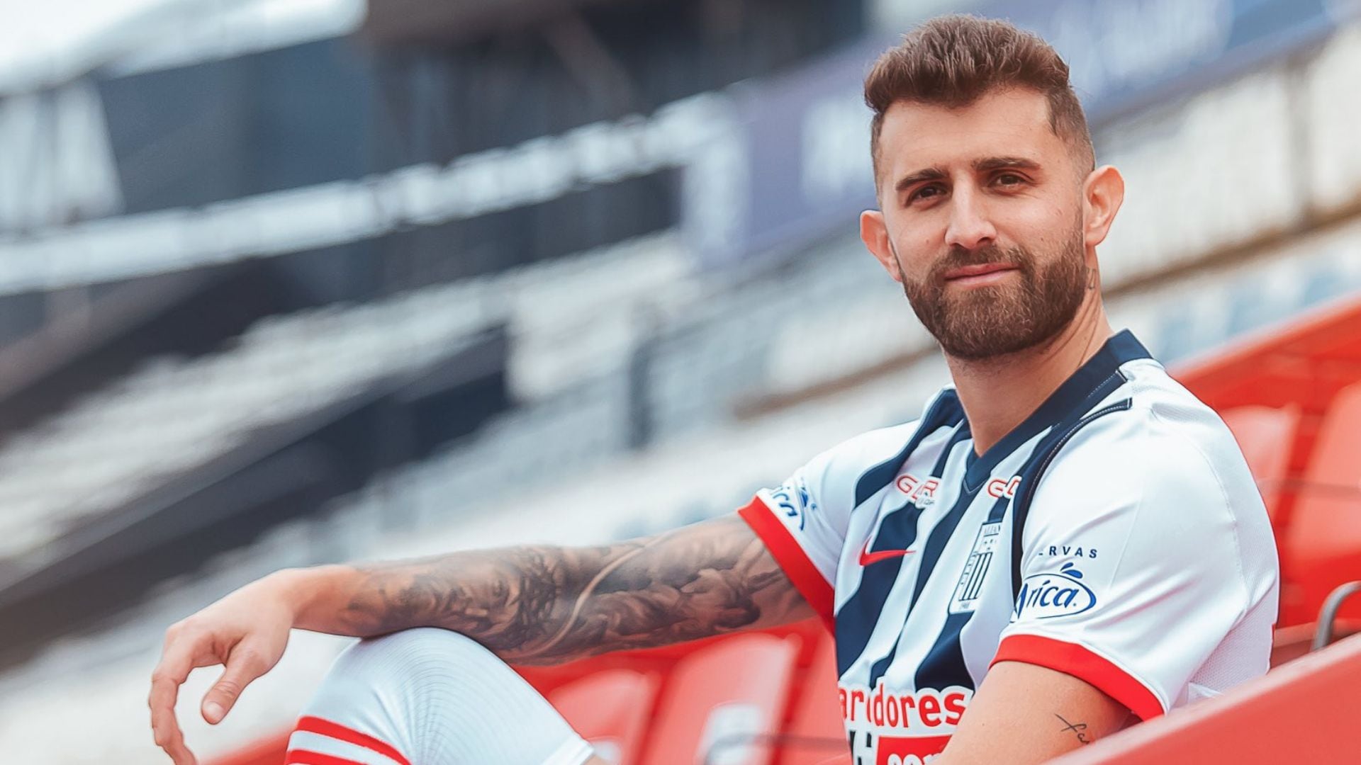 Gino Peruzzi jugó un total de 25 partidos registrando un gol y dos asistencias. - Crédito: Alianza Lima