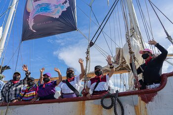 Los siete miembros del Escuadrón