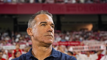 Luis García Plaza: "Solo un fichaje del Real Madrid es más que nuestro presupuesto"