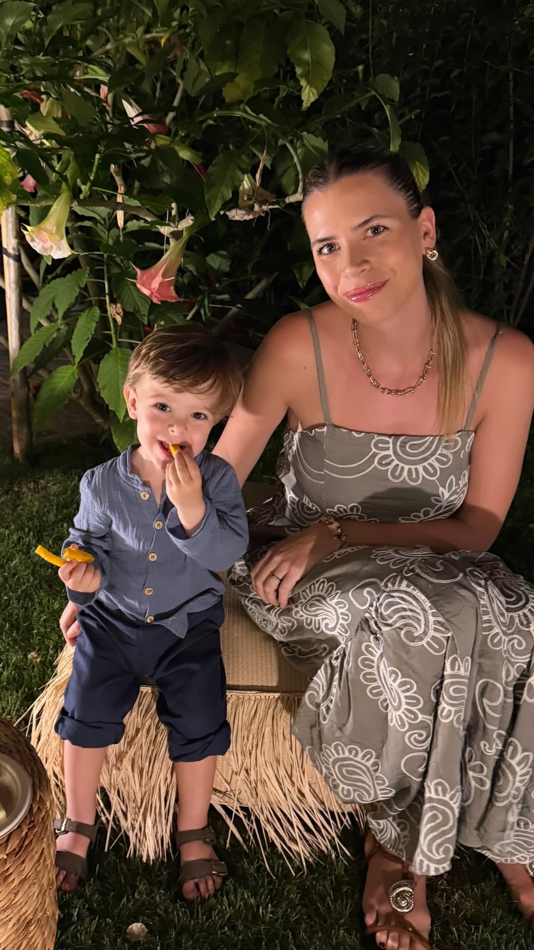 El pequeño Beltrán fue el gran protagonista del festejo de cumpleaños de su papá