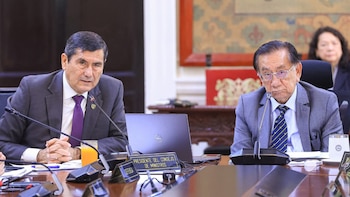 Gobierno da luz verde a subsidio para transportistas y créditos suplementarios para frenar paro convocado rumbo al 2 de junio