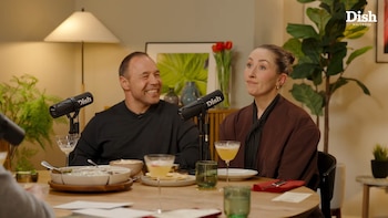 Stephen Graham y Erin Doherty