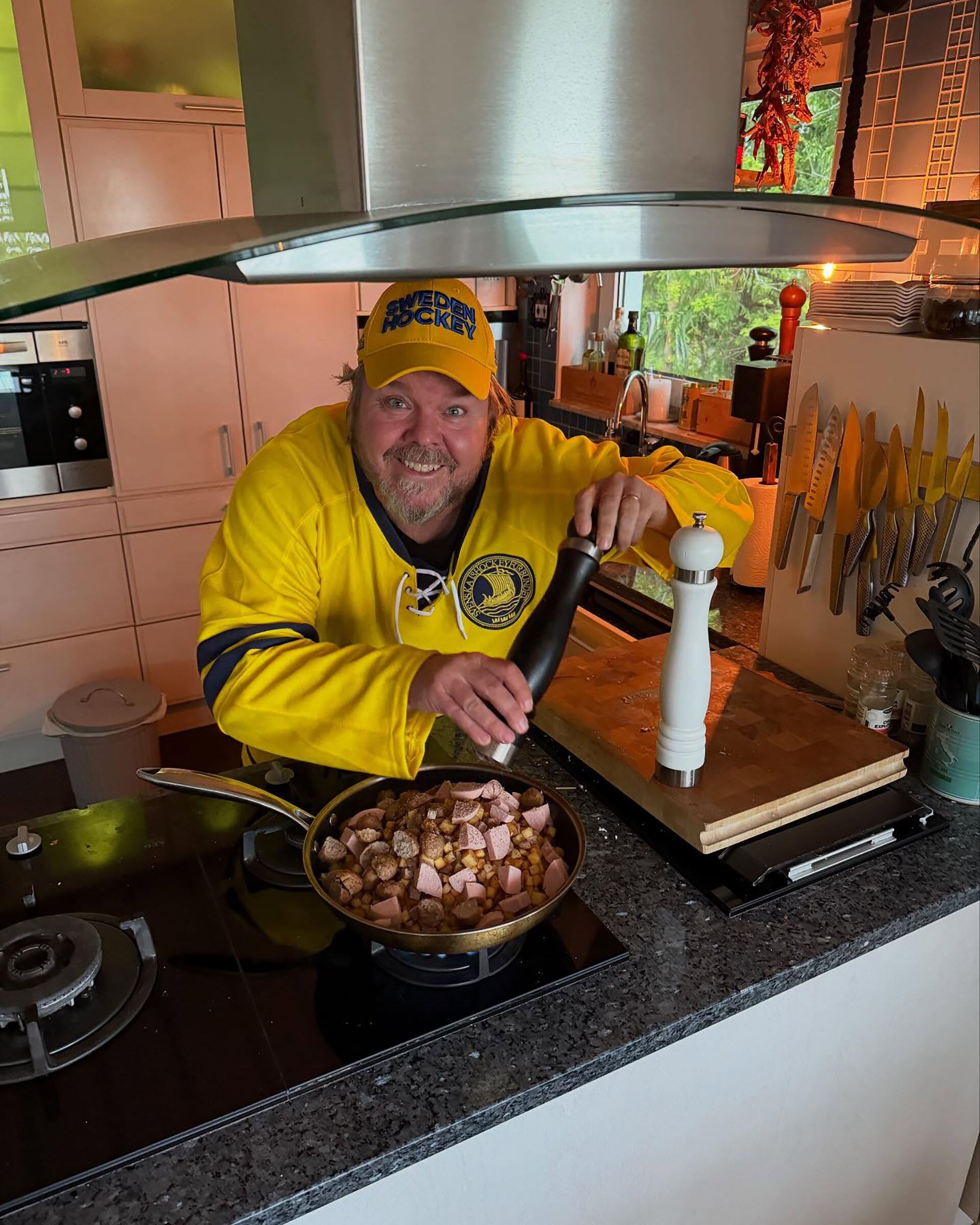 Brolin disfruta de su vida fuera del fútbol profesional (@tomasbrolin11)
