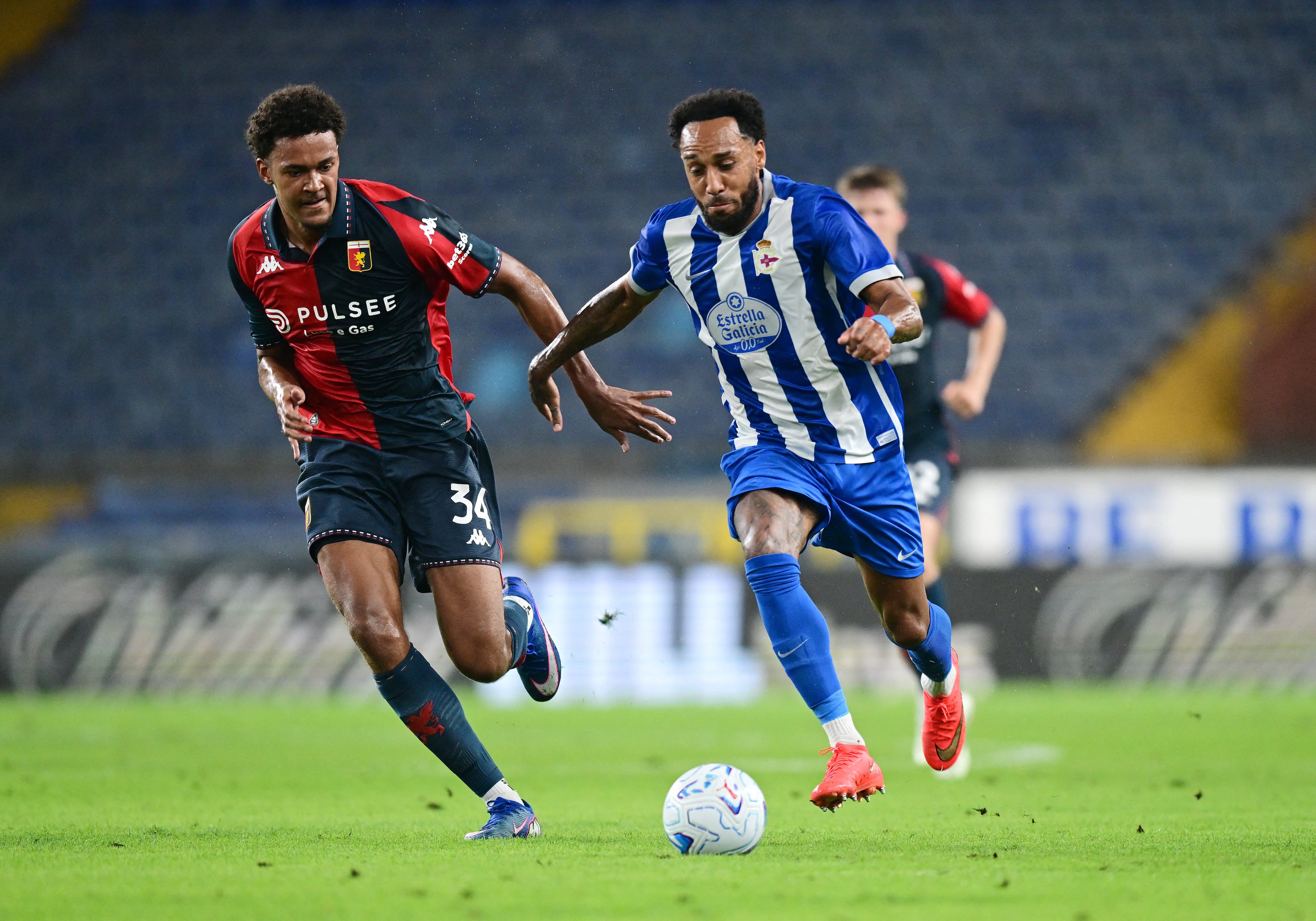 El jugador del Deportivo Pierre-Emerick Aubameyang (REUTERS/Daniele Mascolo)