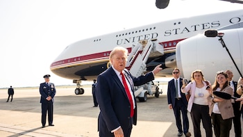 El gobierno de Trump cita a periodistas del Times en una nueva ofensiva contra la prensa