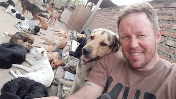 De perder a su perra a crear su propio refugio: quién era “El Polaco” Groh Riemersma, el proteccionista que murió en un choque