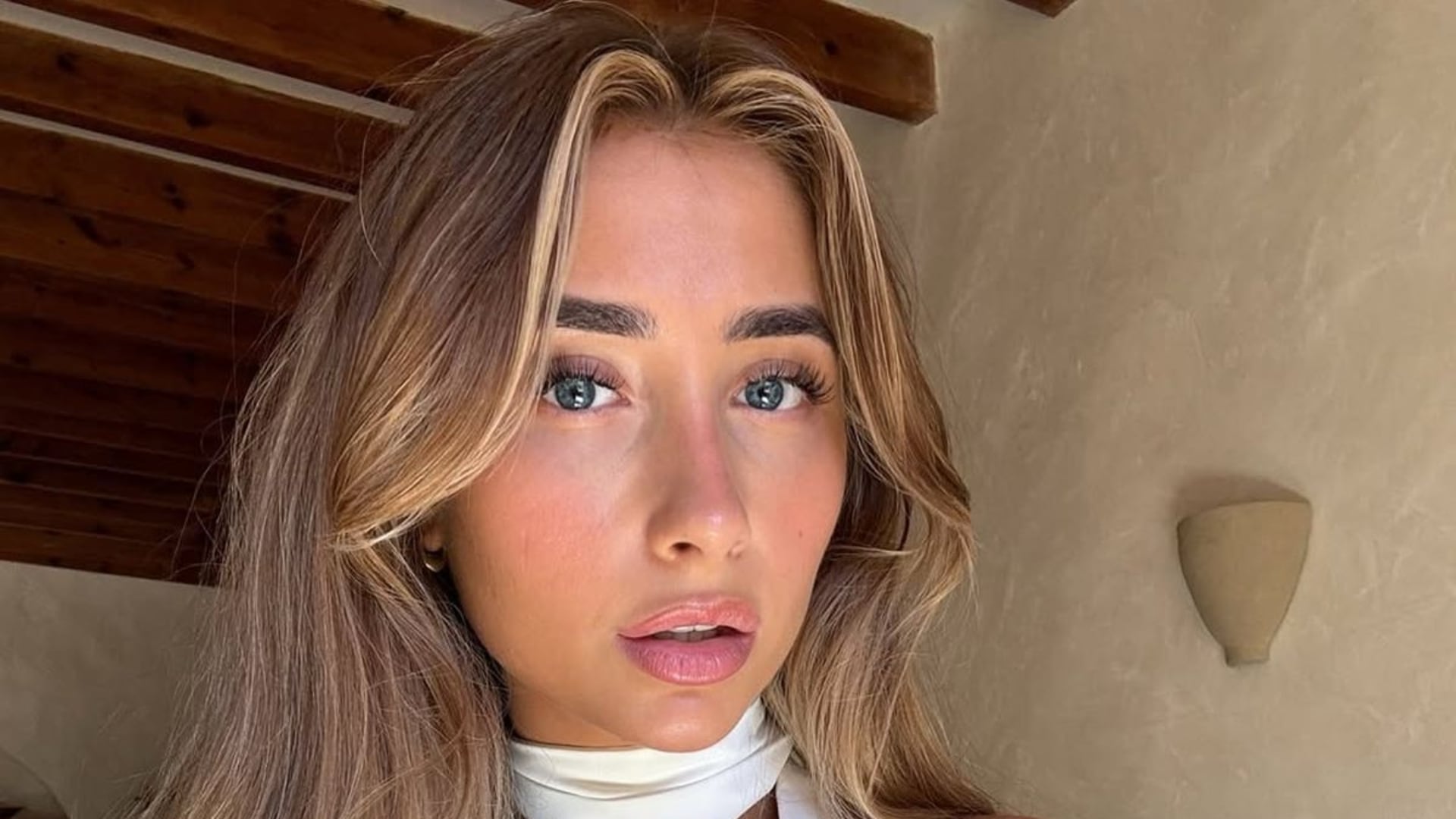 Lily Phillips lanza su doble digital con inteligencia artificial para interactuar con sus seguidores.(Créditos: Instagram/Lily Phillips)