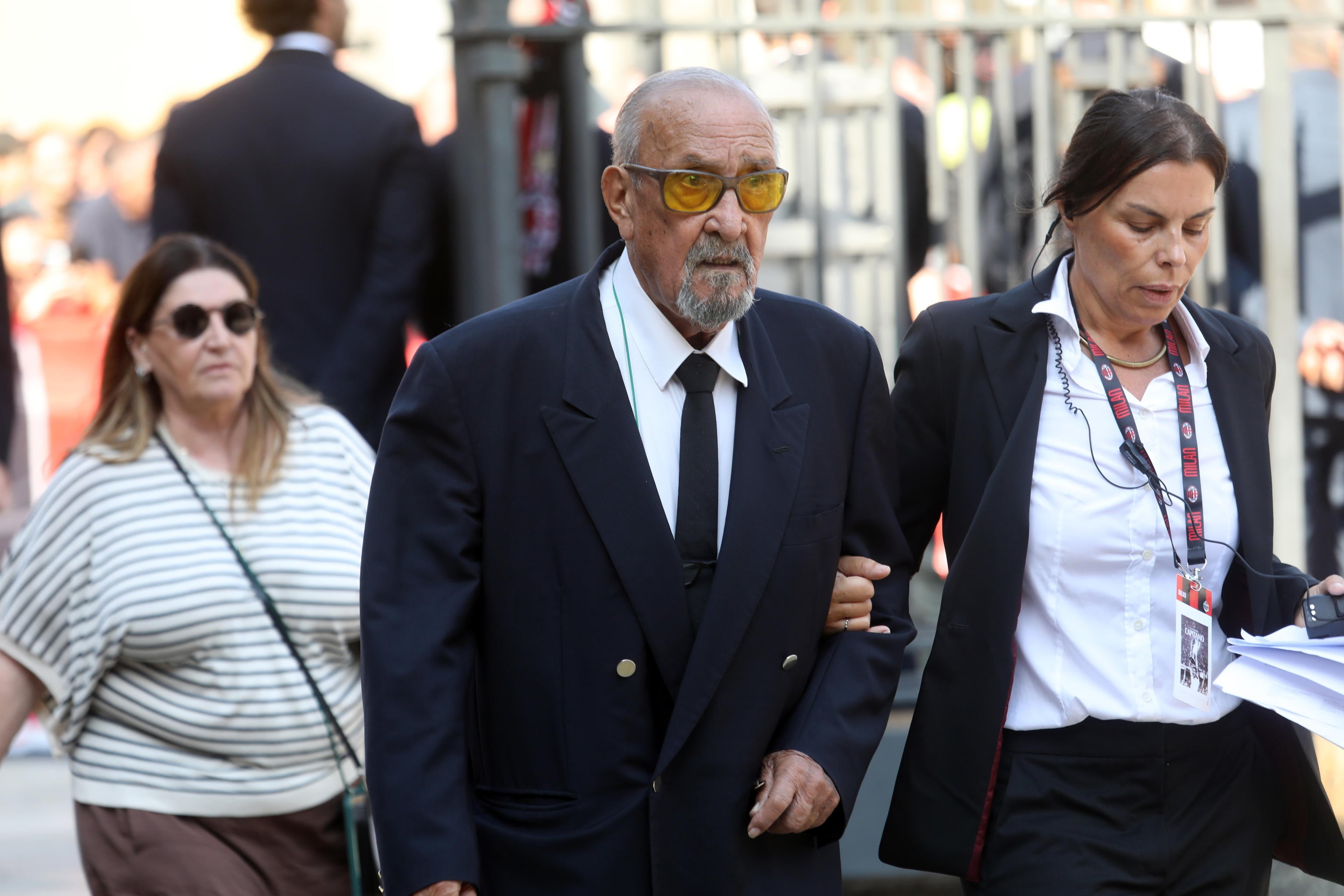 Silvano Ramaccioni llegó a la Basílica de Sant'Ambrogio para asistir al funeral de Franco Baresi en Milán (EFE)