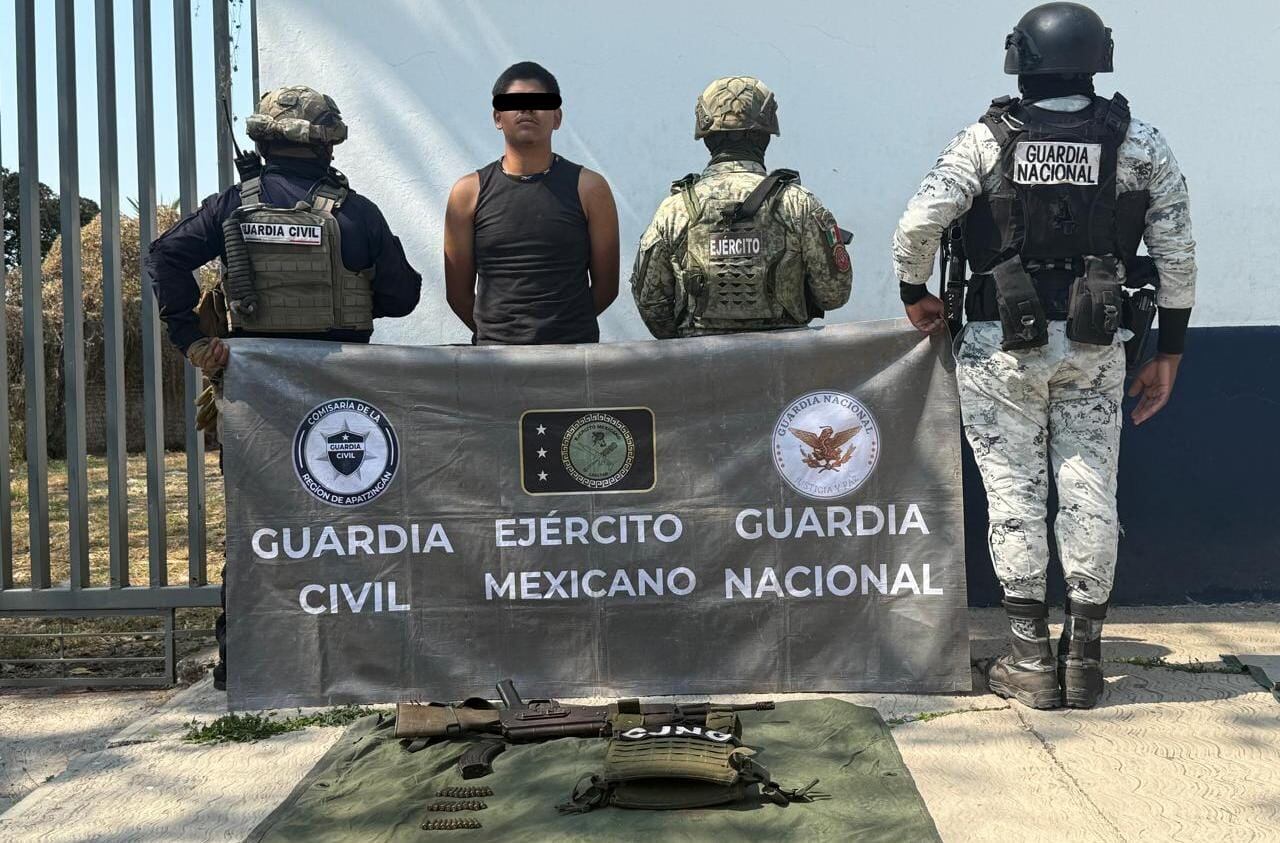 Presuntos extorsionadores de limoneros detenidos en Michoacán
Crédito: Especial