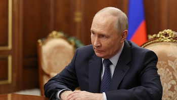 Putin asegura que el territorio de Lugansk ha sido "liberado por completo" de las fuerzas ucranianas