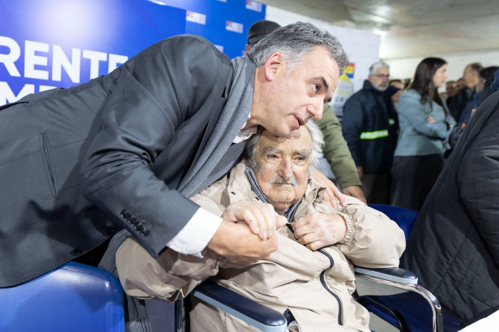 Mujica junto a Yamandú Orsi, durante la campaña electoral (MPP)