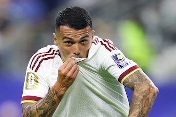 O espanhol Pedro Porro comemora um gol durante a semifinal da Copa do Mundo FIFA de 2026 entre França e Espanha no AT&T Stadium em Arlington, EUA. EFE/ Carlos Ramírez