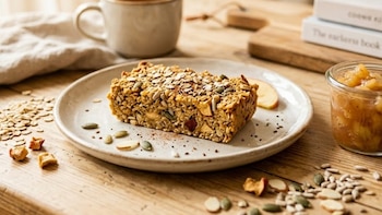 Barritas de avena, manzana y semillas: snack alto en fibra, energía y omega 3