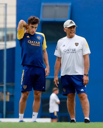 Russo se vacunó ayer y