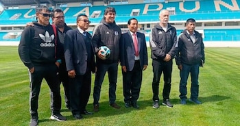 Jean Ferrari y Mano Menezes viajaron a Puno para supervisar al estadio Monumental de la Universidad Nacional del Altiplano, sede de la selección peruana. - créditos: Difusión