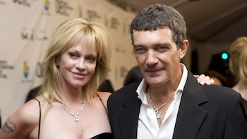 La sorprendente imagen de Antonio Banderas y Melanie Griffith cogidos del brazo por la calle: la imagen más cercana de la expareja