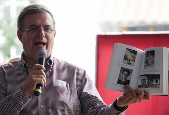 Marcelo Ebrard denunció a Claudia