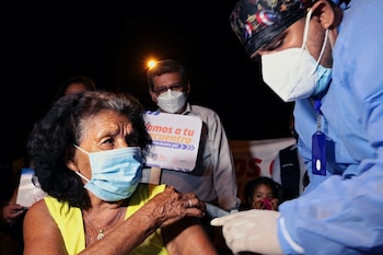 COVID-19: 16 millones 214,010 de personas en Perú ya cuentan con ambas dosis de la vacuna.