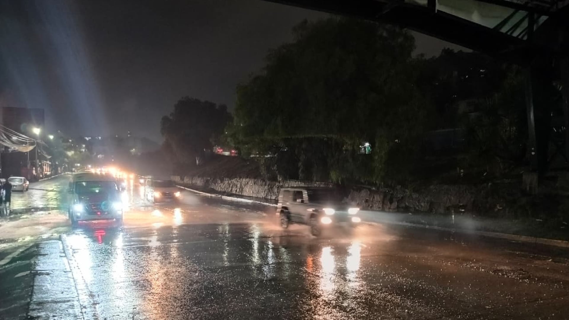 Inundaciones Edomex caos vial lluvias (Foto: Jorge Contreras/Infobae México)