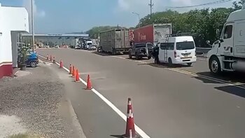 Cierre en autopista Mazatlán-Durango