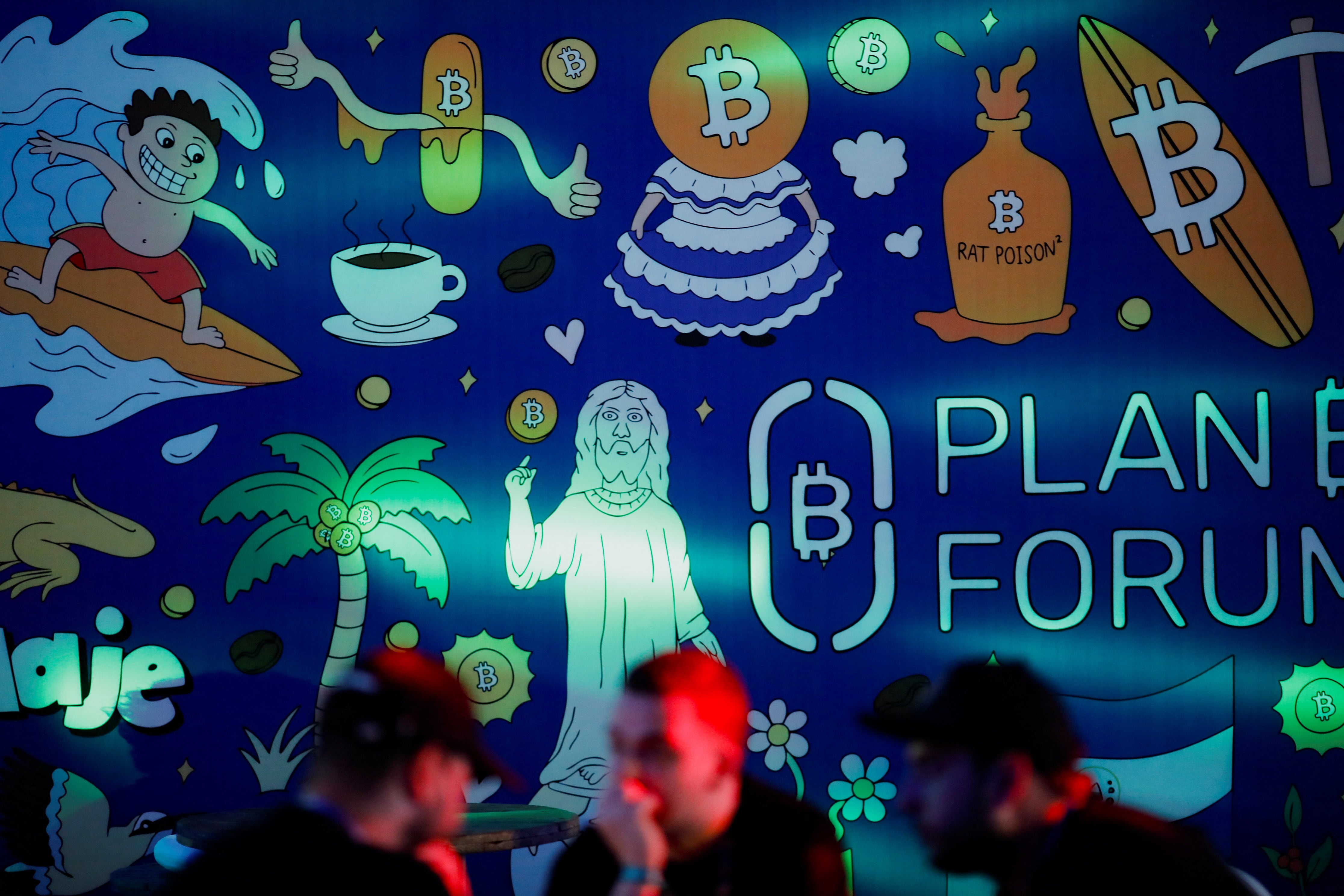 Entusiastas de Bitcoin participan en el lanzamiento del Foro Plan B El Salvador, en San Salvador, El Salvador, el 30 de enero de 2025. REUTERS/Jose Cabezas