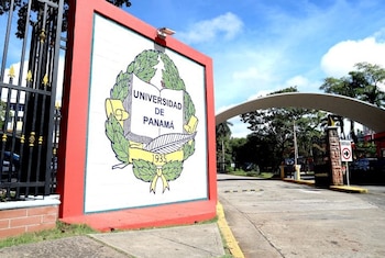 La descentralización ha sido una respuesta directa a las demandas de una comunidad estudiantil amplia y diversa. (UP)