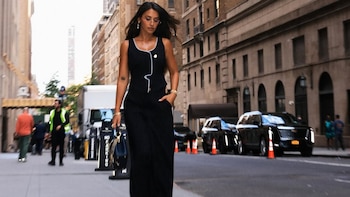 Antonela Roccuzzo deslumbró en Nueva York con un look que marca tendencia