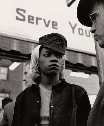 "Encuentro callejero, Richmond, California" de