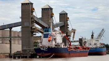 Polémica por el gas importado: exportadores cuestionaron al Gobierno por un fuerte aumento del costo sin previo aviso