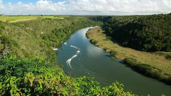 El río que alimenta a un país: Yaque del Norte, un motor que sostiene el 42.57% del suelo agrícola dominicano