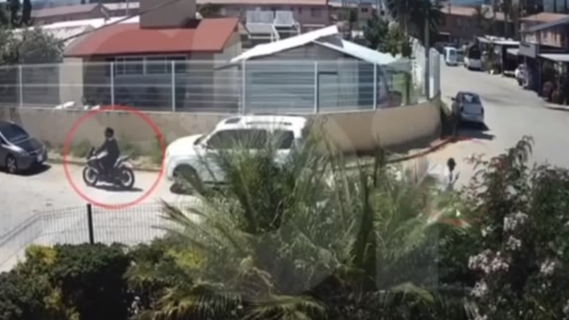 Fiscalía de Oaxaca revela video del momento exacto en que fue asesinado el periodista Alejandro Leyva