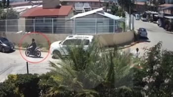 Fiscalía de Oaxaca revela video del momento exacto en que fue asesinado el periodista Alejandro Leyva