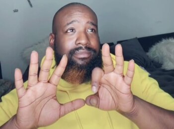 El influercer murió a los