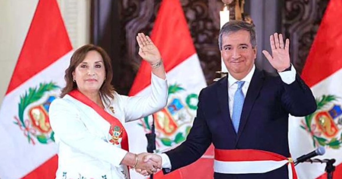 Cambio en Palacio de Gobierno: Raúl Pérez-Reyes Asume el Ministerio de Economía y Finanzas en Perú