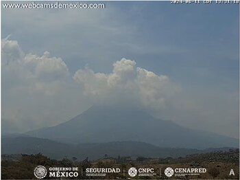 Imagen 1: Volcán de Fuego de Colima, 13:31 h (hora local).