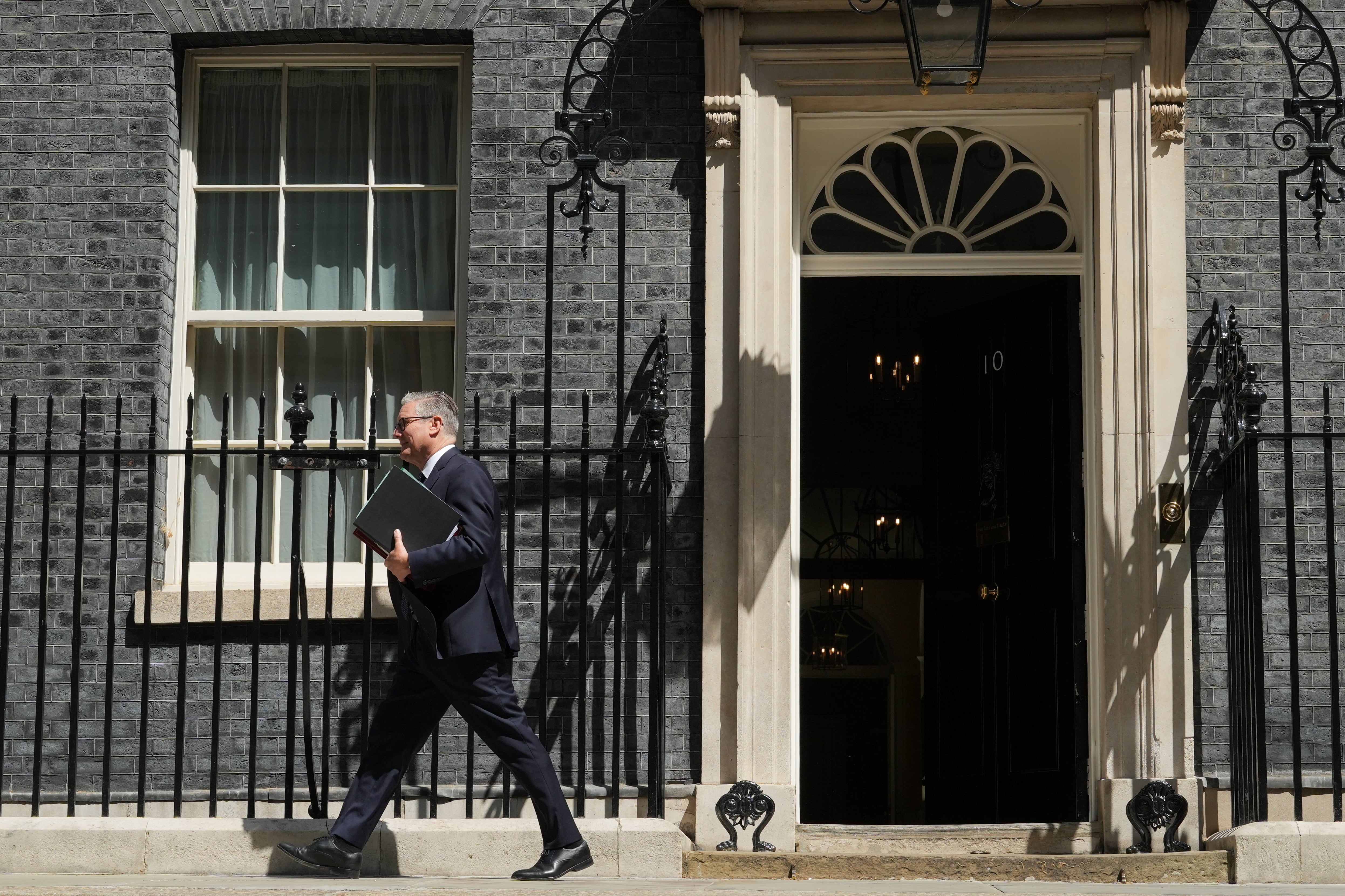 Keir Starmer anunció su dimisión como primer ministro británico el pasado lunes 22 de junio (AP foto/Alastair Grant)