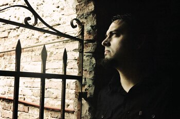 El joven había escrito un