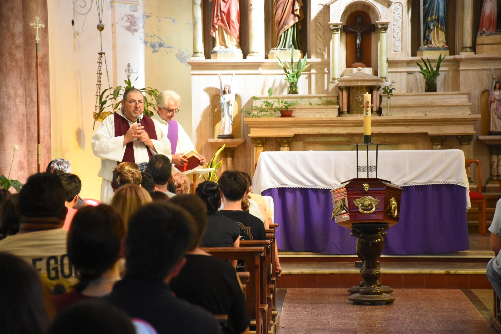 El cura de la Parroquia San Cristóbal pidió