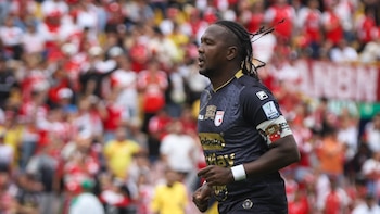 Hugo Rodallega igualó a Omar Pérez en la tabla histórica de goleadores de Independiente Santa Fe