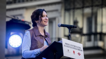 Ayuso pide no dejar que