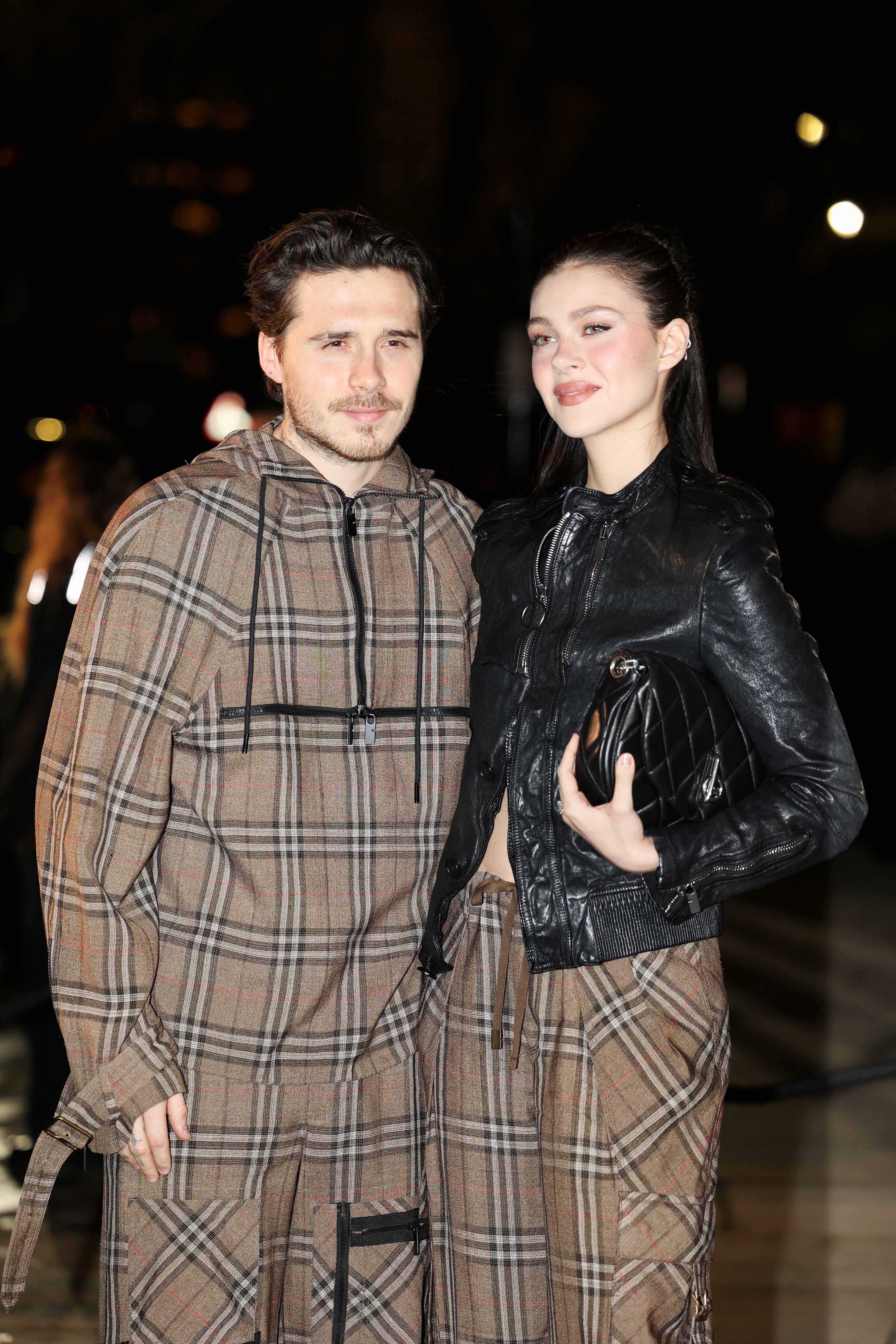 Brooklyn y su esposa Nicola Peltz habrían exigido celebrar por separado el cumpleaños de David.(REUTERS/Temilade Adelaja)