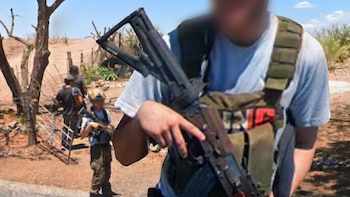 ¿Sicarios del CJNG en Sinaloa?: Google captó un retén armado en Tepuche que refuerza la versión de una alianza con Los Chapitos