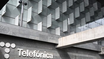 Telefónica vende el 100 %