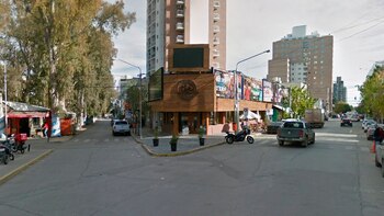 Con la patente del vehículo,