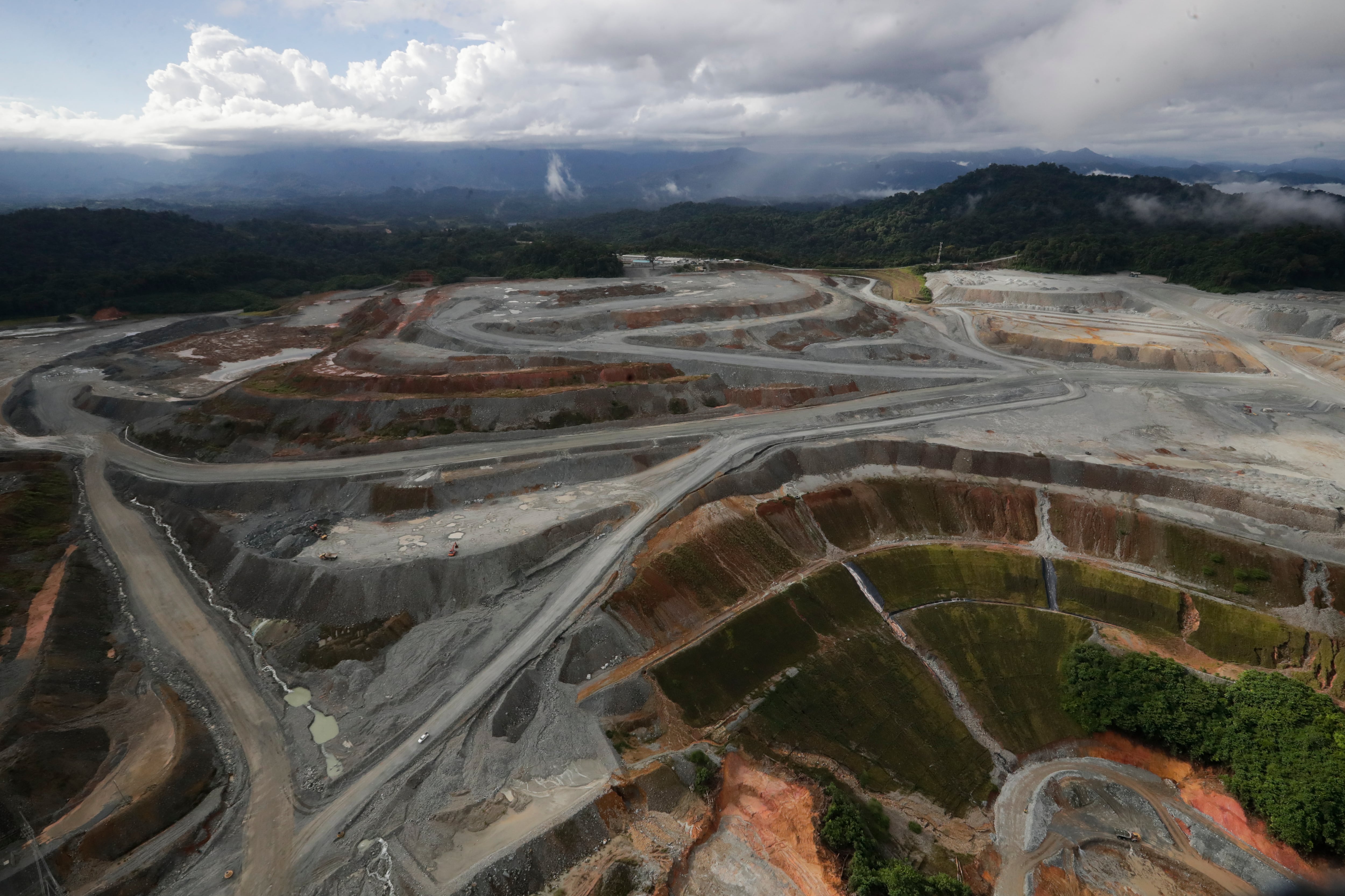 La auditoría de la mina de cobre en Donoso avanza y la próxima semana se espera recibir el sexto informe parcial. EFE/Bienvenido Velasco