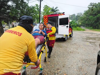 Autoridades mantienen una alerta amarilla